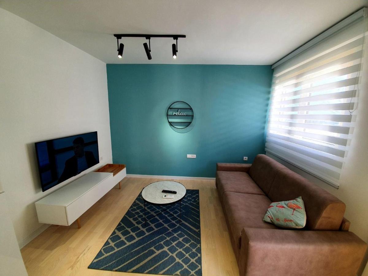 Aleksandar First Sea Line Apartment บาร์ ภายนอก รูปภาพ